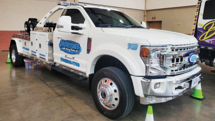 Hortons Wrecker Service Truck